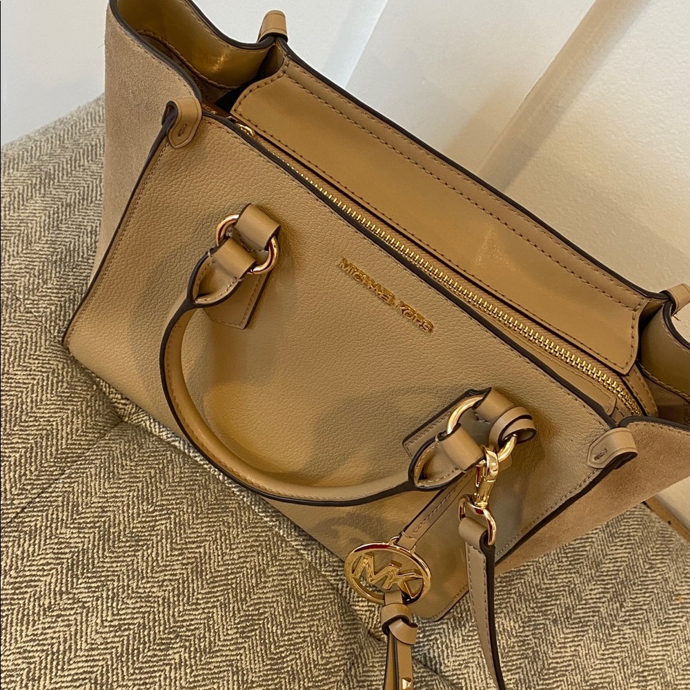 MICHAEL KORS small leather satchel with crossbody strap - Picture 2 of 12
